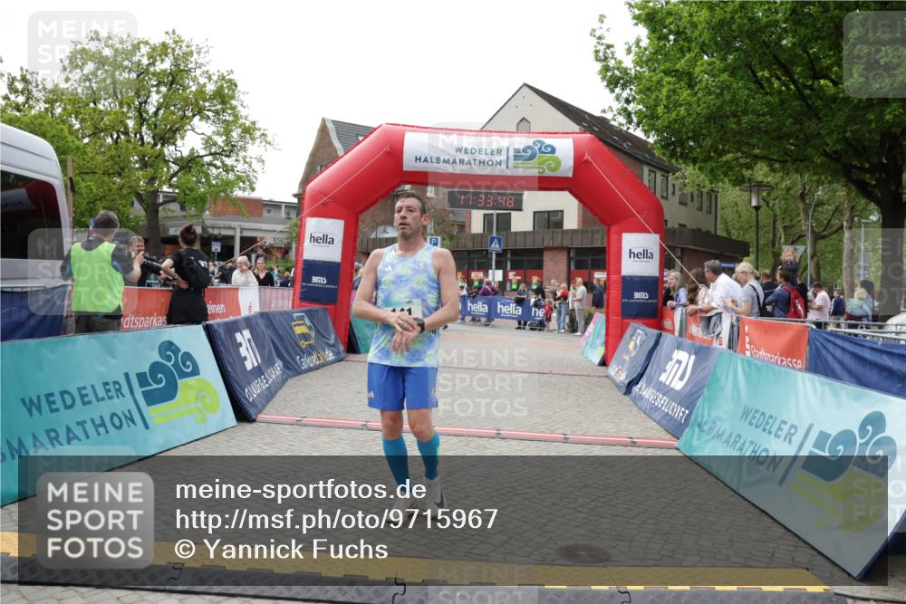 10.05.2026 - 8. Wedeler Halbmarathon Yannick Fuchs http://msf.ph/oto/9715967 10.05.2026 11:33:46 Ziel 141, 741 meine-sportfotos.de
