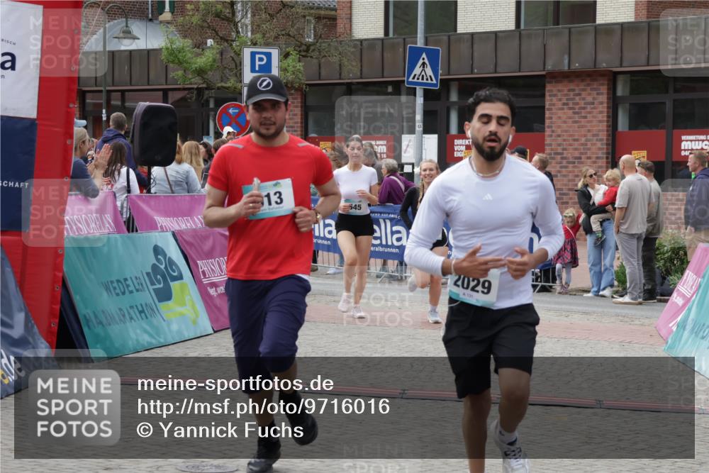 10.05.2026 - 8. Wedeler Halbmarathon Yannick Fuchs http://msf.ph/oto/9716016 10.05.2026 11:34:19 Ziel 471, 645, 651, 876, 913, 2003, 2029, 2070 meine-sportfotos.de