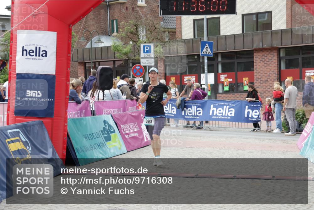 10.05.2026 - 8. Wedeler Halbmarathon Yannick Fuchs http://msf.ph/oto/9716308 10.05.2026 11:35:58 Ziel 393, 898 meine-sportfotos.de