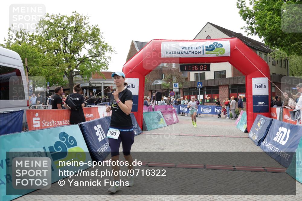 10.05.2026 - 8. Wedeler Halbmarathon Yannick Fuchs http://msf.ph/oto/9716322 10.05.2026 11:36:01 Ziel 393, 898 meine-sportfotos.de
