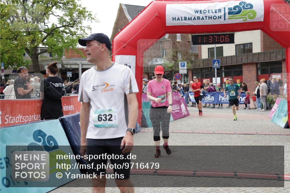 10.05.2026 - 8. Wedeler Halbmarathon Yannick Fuchs http://msf.ph/oto/9716479 10.05.2026 11:37:04 Ziel 31, 333, 696, 934, 2068 meine-sportfotos.de