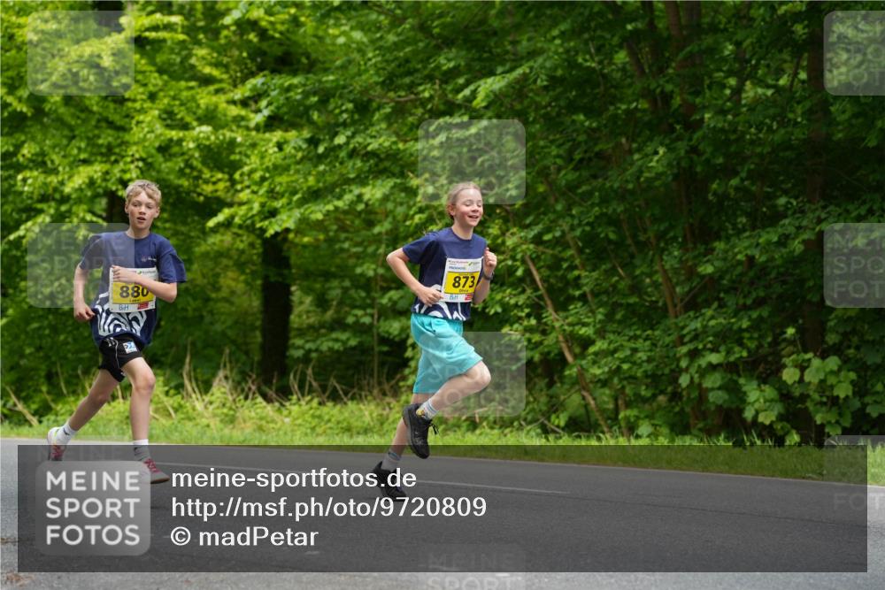 09.05.2026 - Störlauf LAZAROV Photography http://msf.ph/oto/9720809 09.05.2026 14:03:20 Laufen 880, 873 meine-sportfotos.de