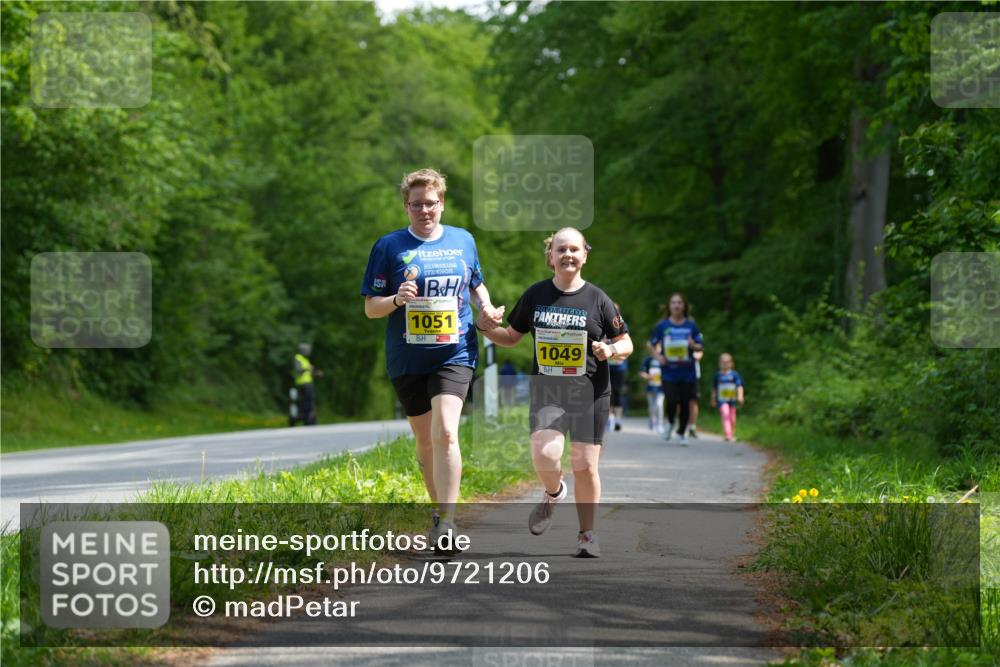 09.05.2026 - Störlauf LAZAROV Photography http://msf.ph/oto/9721206 09.05.2026 14:10:11 Laufen 1051, 1049 meine-sportfotos.de
