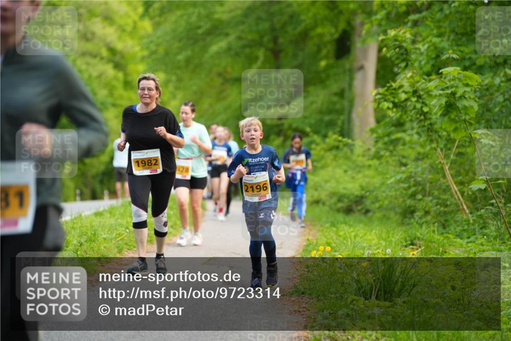 09.05.2026 - Störlauf LAZAROV Photography http://msf.ph/oto/9723314 09.05.2026 15:28:55 Laufen 81, 1982, 428, 2196 meine-sportfotos.de