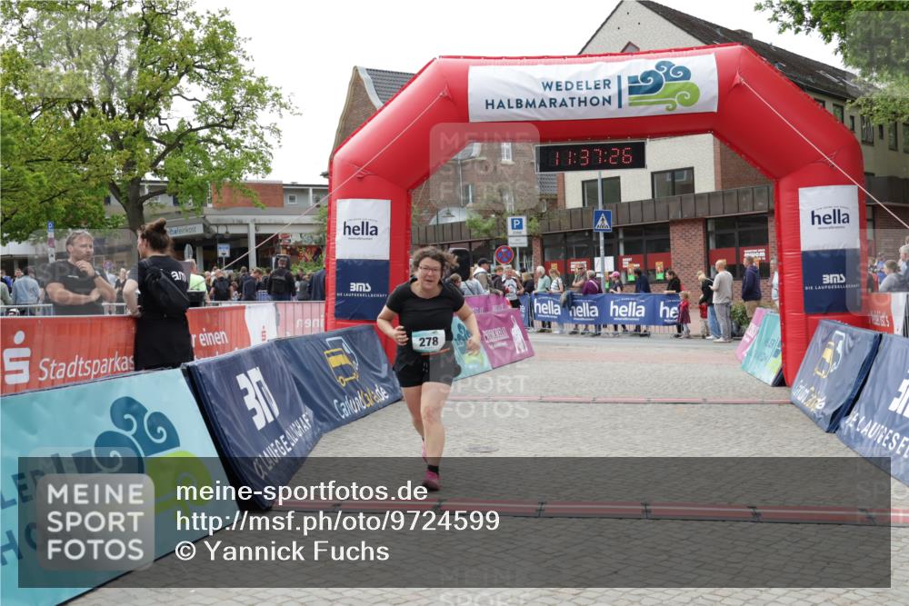 10.05.2026 - 8. Wedeler Halbmarathon Yannick Fuchs http://msf.ph/oto/9724599 10.05.2026 11:37:24 Ziel 180, 278 meine-sportfotos.de