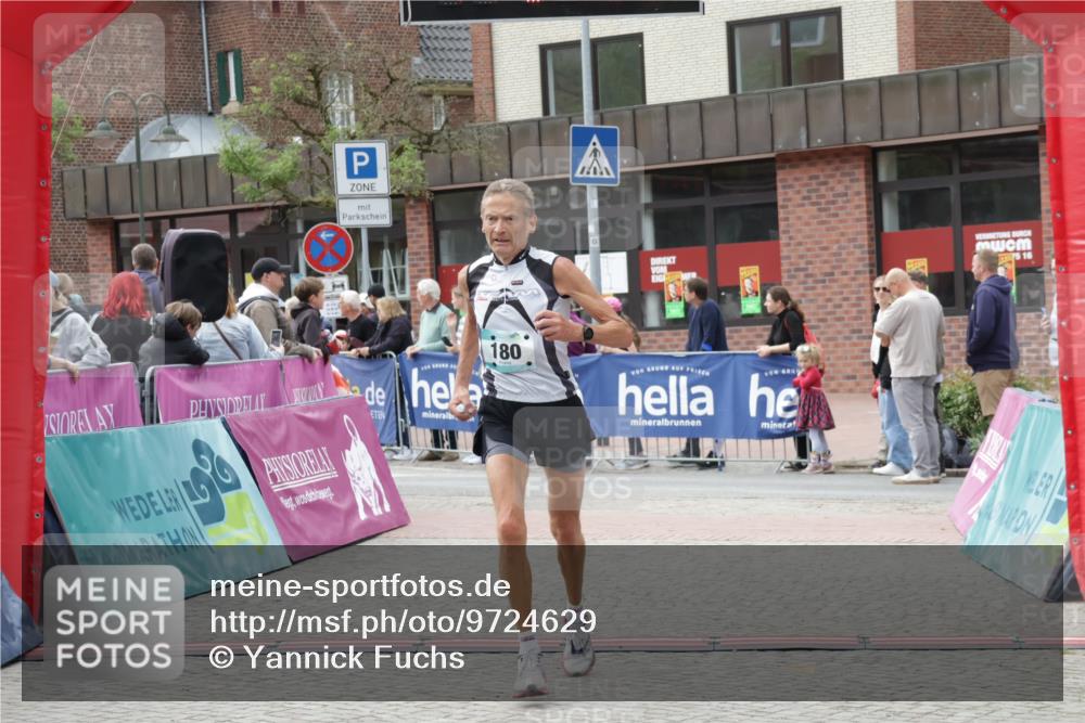 10.05.2026 - 8. Wedeler Halbmarathon Yannick Fuchs http://msf.ph/oto/9724629 10.05.2026 11:37:27 Ziel 180, 278 meine-sportfotos.de
