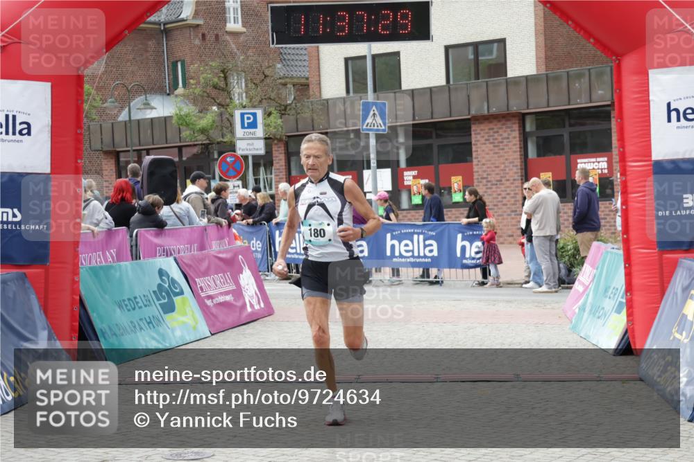 10.05.2026 - 8. Wedeler Halbmarathon Yannick Fuchs http://msf.ph/oto/9724634 10.05.2026 11:37:28 Ziel 180, 278 meine-sportfotos.de