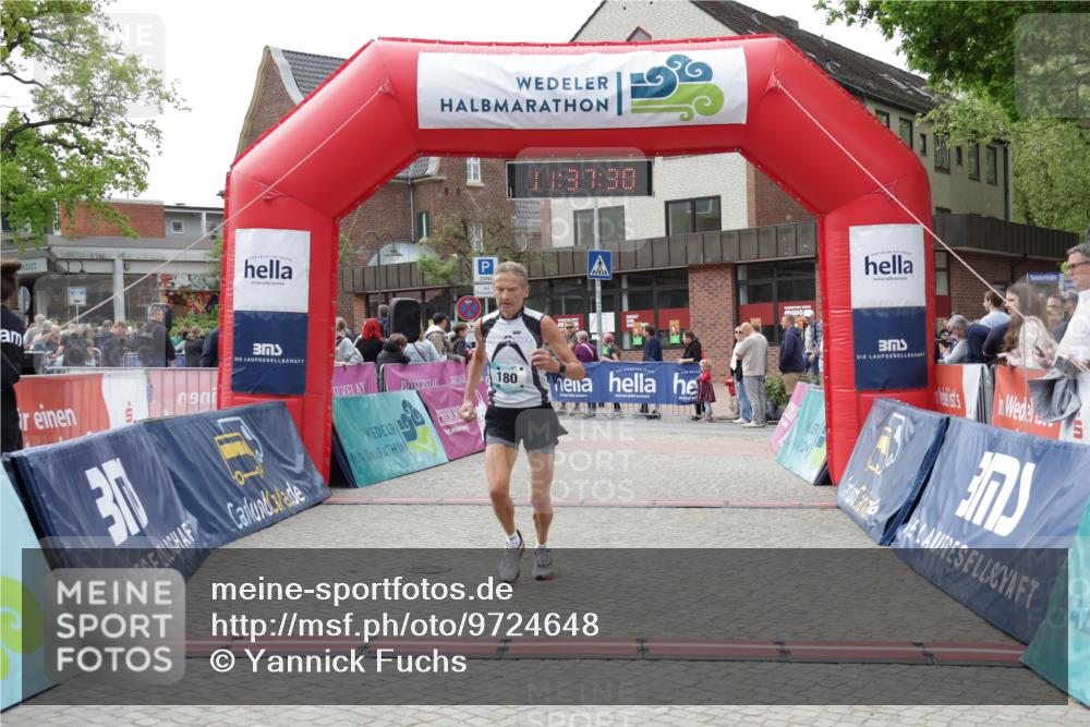10.05.2026 - 8. Wedeler Halbmarathon Yannick Fuchs http://msf.ph/oto/9724648 10.05.2026 11:37:28 Ziel 180, 278 meine-sportfotos.de