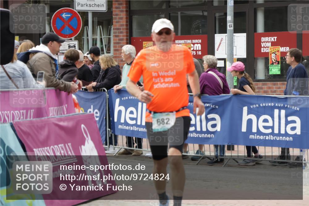 10.05.2026 - 8. Wedeler Halbmarathon Yannick Fuchs http://msf.ph/oto/9724824 10.05.2026 11:37:41 Ziel 682 meine-sportfotos.de
