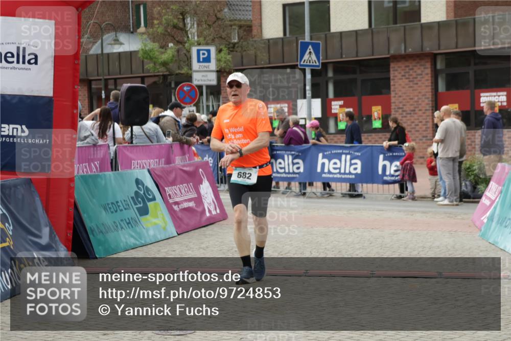 10.05.2026 - 8. Wedeler Halbmarathon Yannick Fuchs http://msf.ph/oto/9724853 10.05.2026 11:37:42 Ziel 682 meine-sportfotos.de