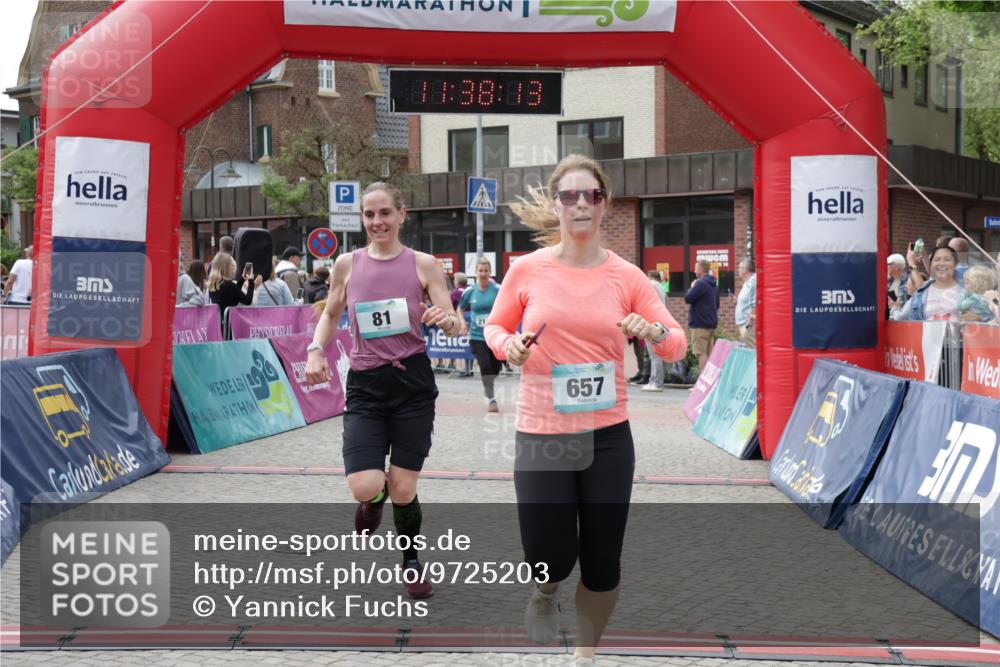 10.05.2026 - 8. Wedeler Halbmarathon Yannick Fuchs http://msf.ph/oto/9725203 10.05.2026 11:38:12 Ziel 81, 582, 657, 789, 2017, 2141, 2145, 2208 meine-sportfotos.de
