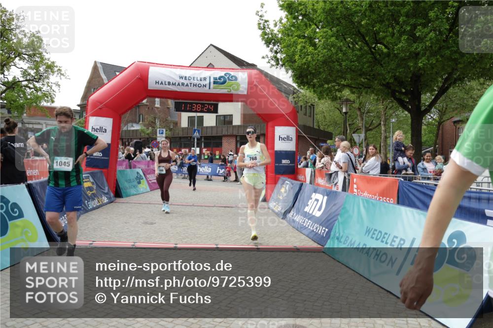 10.05.2026 - 8. Wedeler Halbmarathon Yannick Fuchs http://msf.ph/oto/9725399 10.05.2026 11:38:22 Ziel 146, 360, 582, 768, 922, 1045, 2040 meine-sportfotos.de