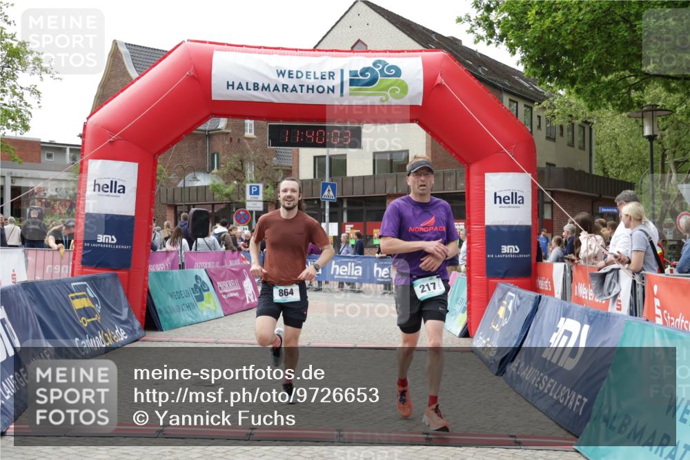 10.05.2026 - 8. Wedeler Halbmarathon Yannick Fuchs http://msf.ph/oto/9726653 10.05.2026 11:40:01 Ziel 217, 864, 2058, 2175 meine-sportfotos.de