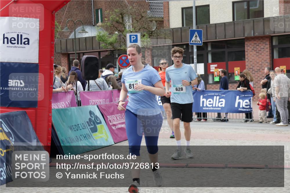10.05.2026 - 8. Wedeler Halbmarathon Yannick Fuchs http://msf.ph/oto/9726813 10.05.2026 11:40:11 Ziel 275, 628, 817 meine-sportfotos.de