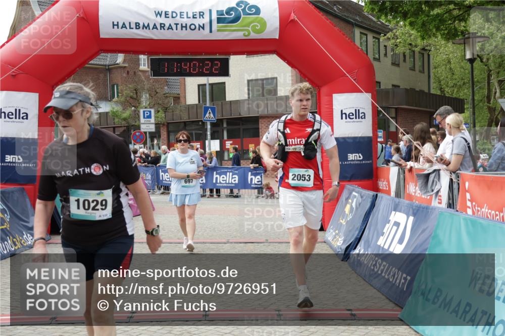 10.05.2026 - 8. Wedeler Halbmarathon Yannick Fuchs http://msf.ph/oto/9726951 10.05.2026 11:40:20 Ziel 592, 697, 1029, 2053 meine-sportfotos.de