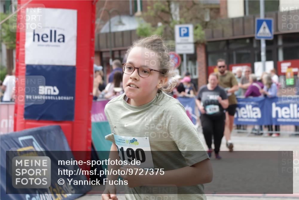 10.05.2026 - 8. Wedeler Halbmarathon Yannick Fuchs http://msf.ph/oto/9727375 10.05.2026 11:41:02 Ziel 540, 679, 893, 968, 2190 meine-sportfotos.de