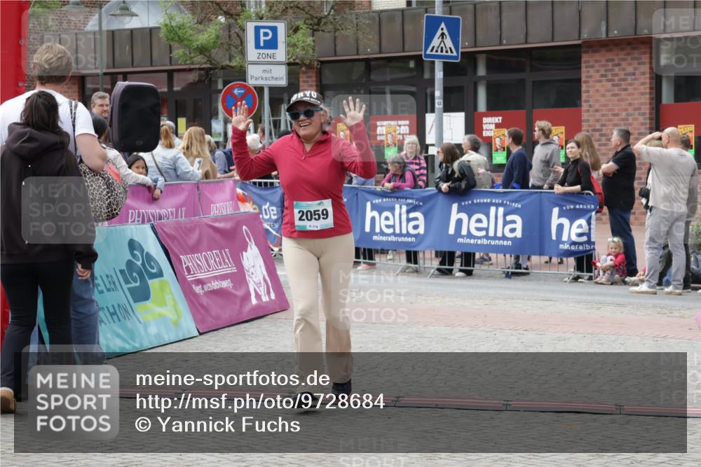 10.05.2026 - 8. Wedeler Halbmarathon Yannick Fuchs http://msf.ph/oto/9728684 10.05.2026 11:42:49 Ziel 106, 2059 meine-sportfotos.de