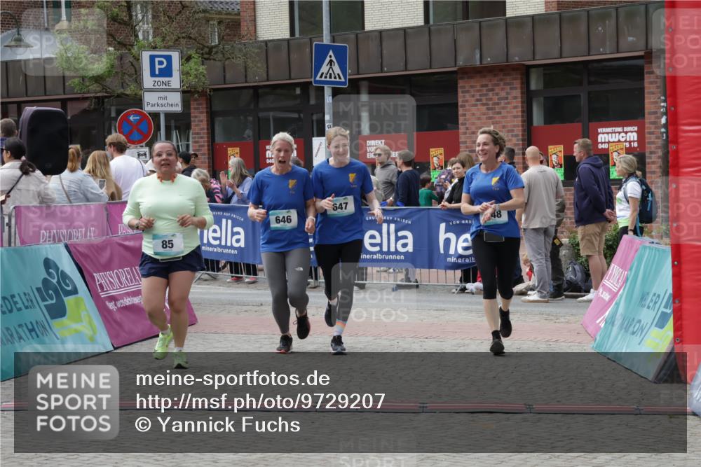 10.05.2026 - 8. Wedeler Halbmarathon Yannick Fuchs http://msf.ph/oto/9729207 10.05.2026 11:43:21 Ziel 85, 646, 647, 648 meine-sportfotos.de