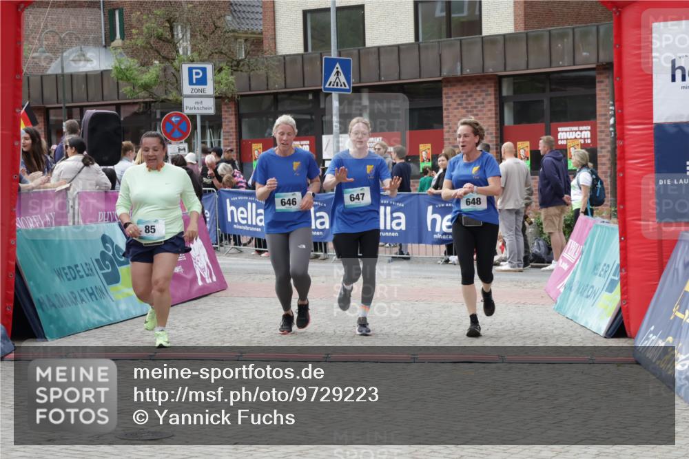 10.05.2026 - 8. Wedeler Halbmarathon Yannick Fuchs http://msf.ph/oto/9729223 10.05.2026 11:43:22 Ziel 85, 646, 647, 648 meine-sportfotos.de