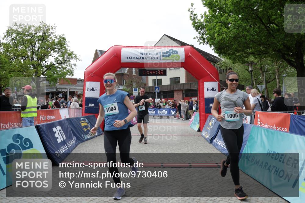 10.05.2026 - 8. Wedeler Halbmarathon Yannick Fuchs http://msf.ph/oto/9730406 10.05.2026 11:44:35 Ziel 221, 907 meine-sportfotos.de