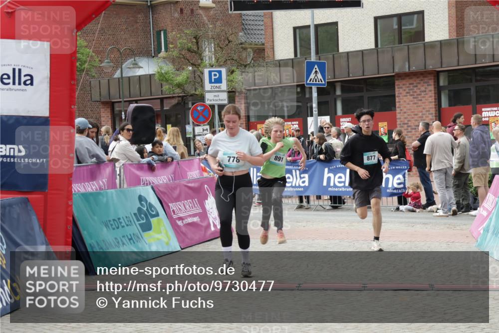10.05.2026 - 8. Wedeler Halbmarathon Yannick Fuchs http://msf.ph/oto/9730477 10.05.2026 11:44:41 Ziel 778, 877 meine-sportfotos.de