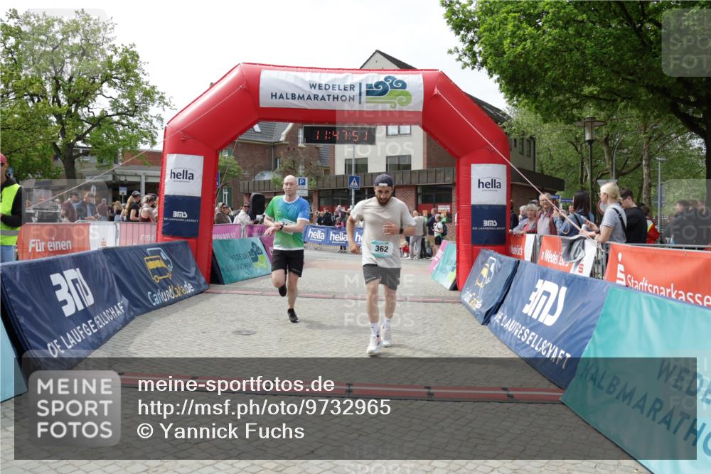 10.05.2026 - 8. Wedeler Halbmarathon Yannick Fuchs http://msf.ph/oto/9732965 10.05.2026 11:47:49 Ziel 362, 919 meine-sportfotos.de
