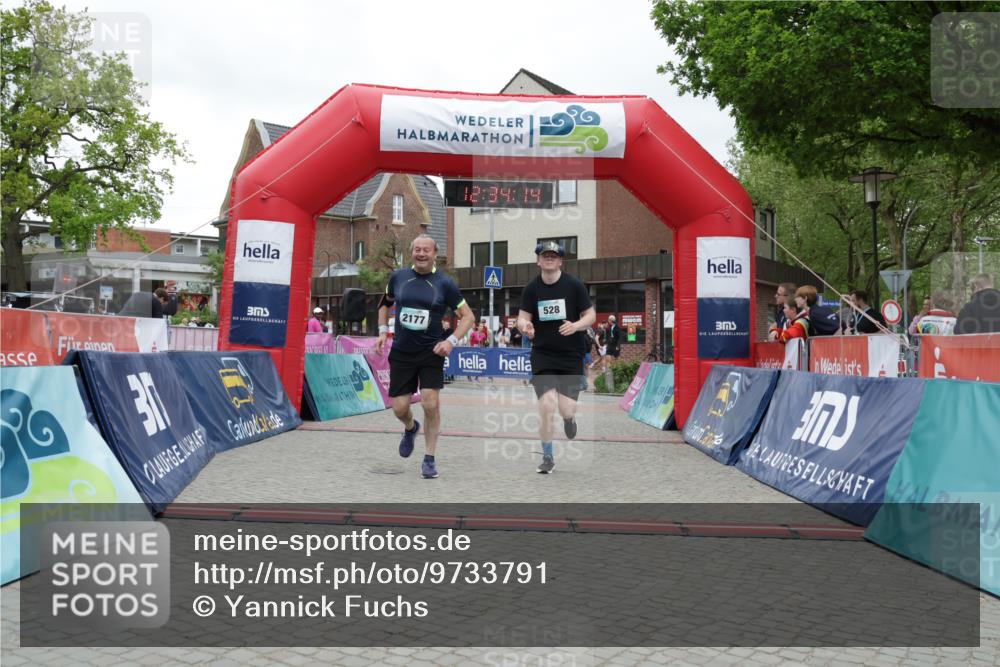 10.05.2026 - 8. Wedeler Halbmarathon Yannick Fuchs http://msf.ph/oto/9733791 10.05.2026 12:34:12 Ziel 528, 640, 2177 meine-sportfotos.de
