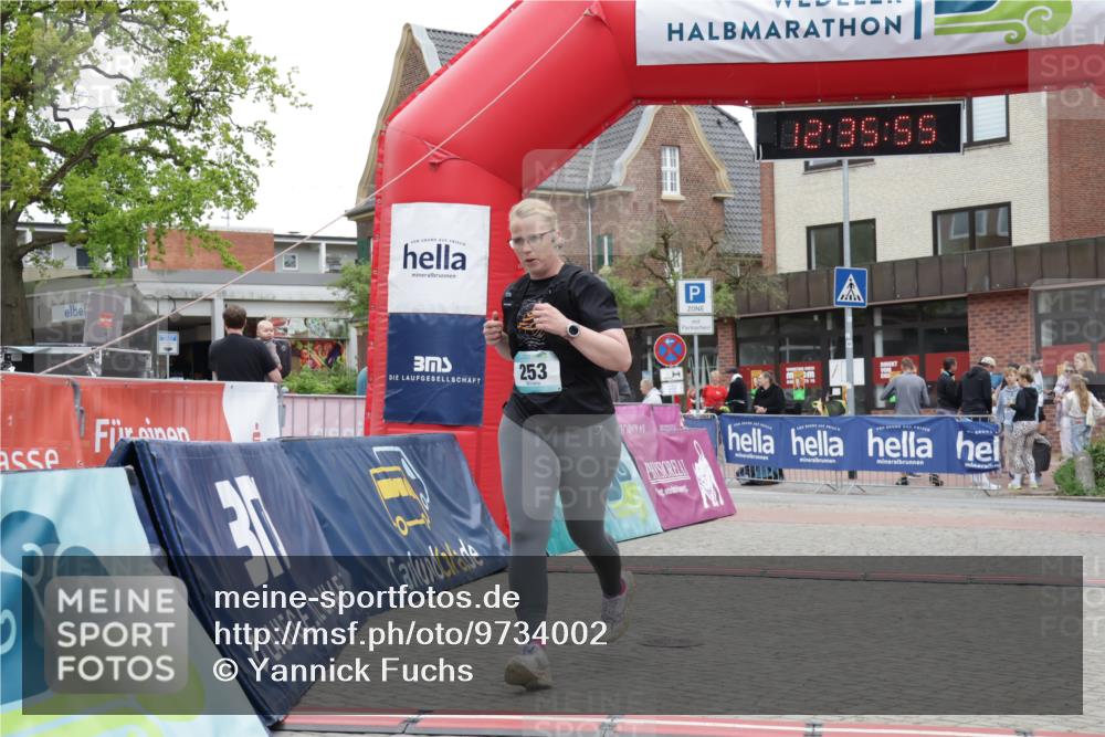 10.05.2026 - 8. Wedeler Halbmarathon Yannick Fuchs http://msf.ph/oto/9734002 10.05.2026 12:35:53 Ziel 253 meine-sportfotos.de