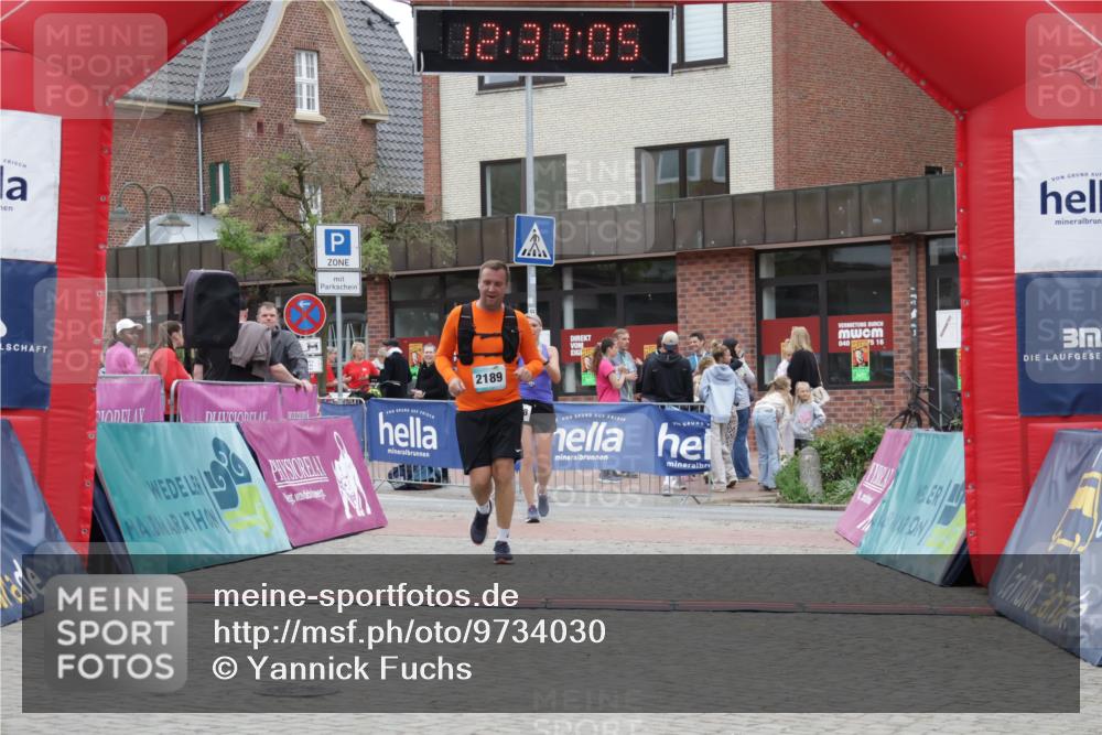 10.05.2026 - 8. Wedeler Halbmarathon Yannick Fuchs http://msf.ph/oto/9734030 10.05.2026 12:37:03 Ziel 2189 meine-sportfotos.de