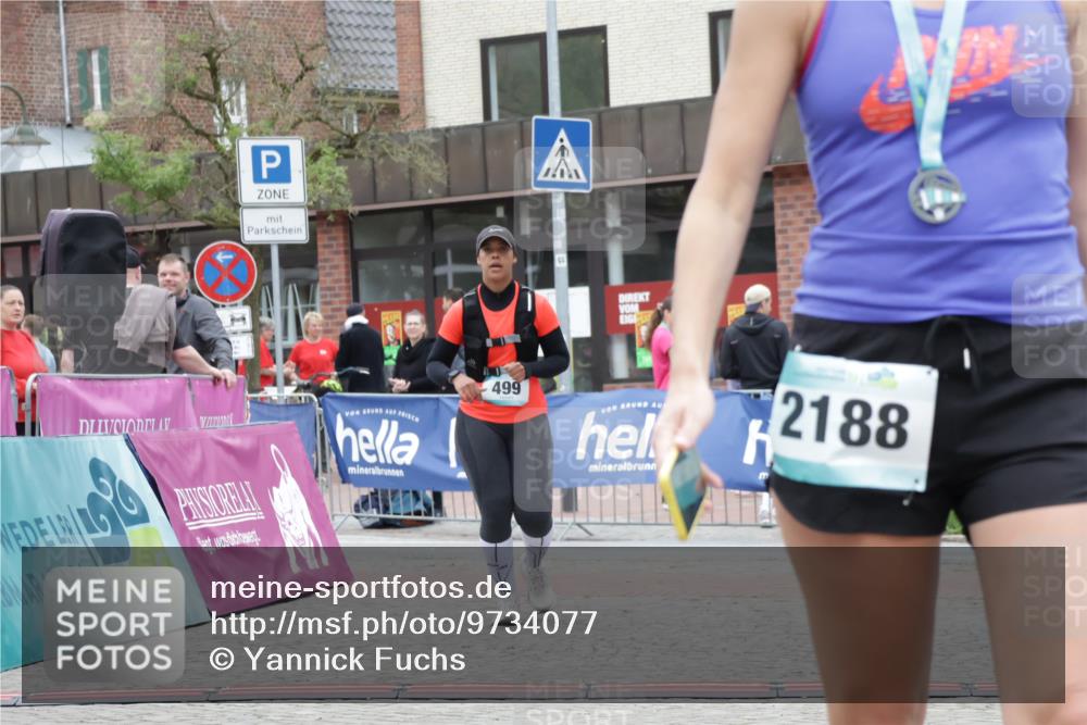 10.05.2026 - 8. Wedeler Halbmarathon Yannick Fuchs http://msf.ph/oto/9734077 10.05.2026 12:37:14 Ziel 499 meine-sportfotos.de