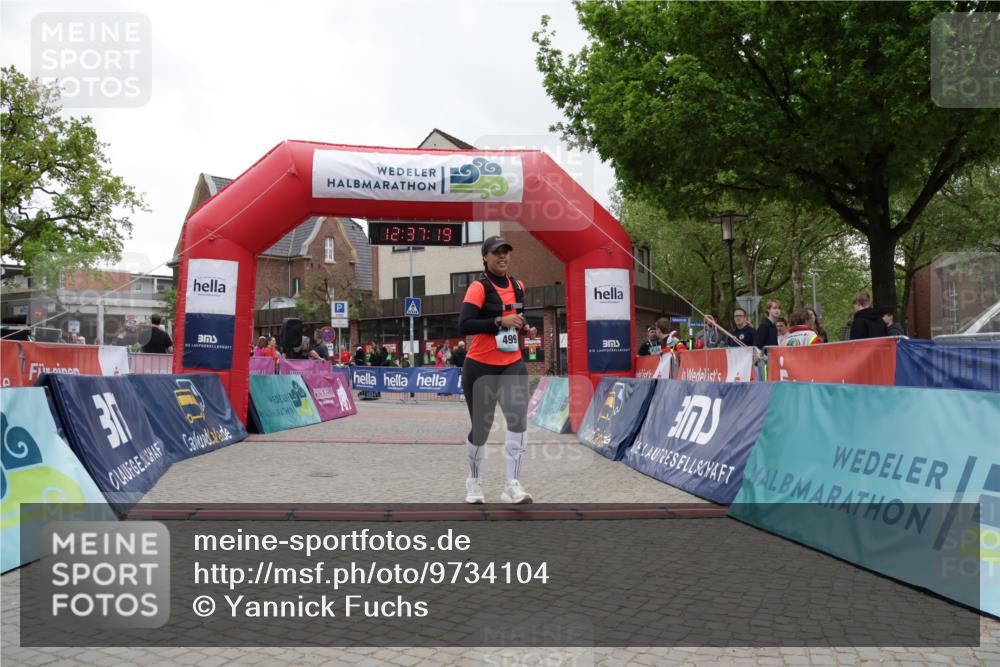 10.05.2026 - 8. Wedeler Halbmarathon Yannick Fuchs http://msf.ph/oto/9734104 10.05.2026 12:37:17 Ziel 499 meine-sportfotos.de