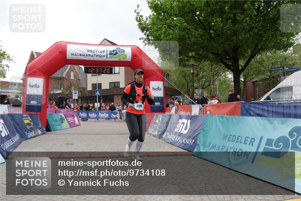 10.05.2026 - 8. Wedeler Halbmarathon Yannick Fuchs http://msf.ph/oto/9734108 10.05.2026 12:37:17 Ziel 499 meine-sportfotos.de