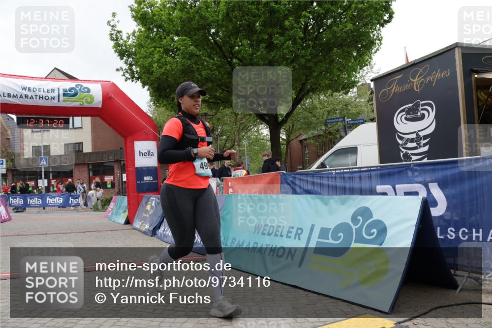 10.05.2026 - 8. Wedeler Halbmarathon Yannick Fuchs http://msf.ph/oto/9734116 10.05.2026 12:37:18 Ziel 499 meine-sportfotos.de
