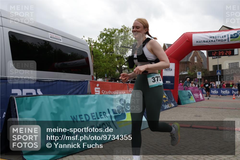 10.05.2026 - 8. Wedeler Halbmarathon Yannick Fuchs http://msf.ph/oto/9734355 10.05.2026 12:39:25 Ziel 118, 373 meine-sportfotos.de