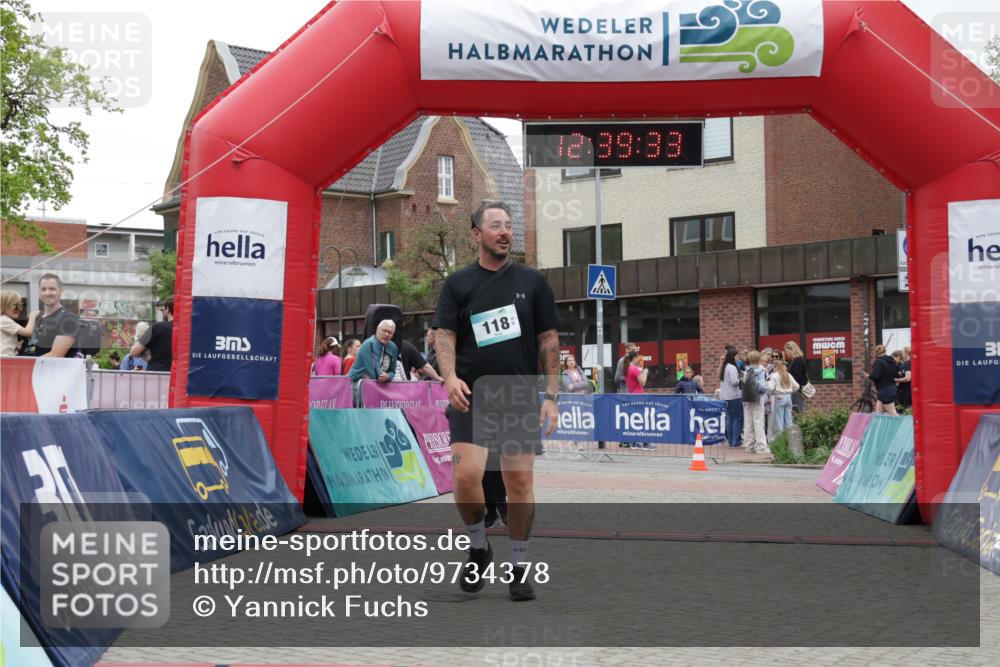 10.05.2026 - 8. Wedeler Halbmarathon Yannick Fuchs http://msf.ph/oto/9734378 10.05.2026 12:39:31 Ziel 118, 336 meine-sportfotos.de