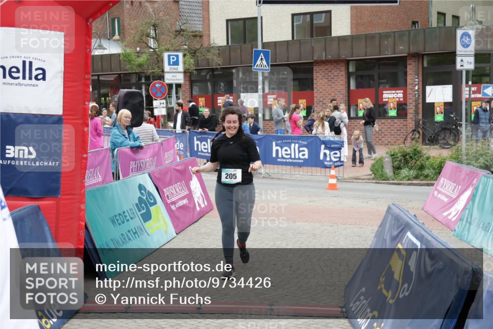 10.05.2026 - 8. Wedeler Halbmarathon Yannick Fuchs http://msf.ph/oto/9734426 10.05.2026 12:41:27 Ziel 205, 369 meine-sportfotos.de