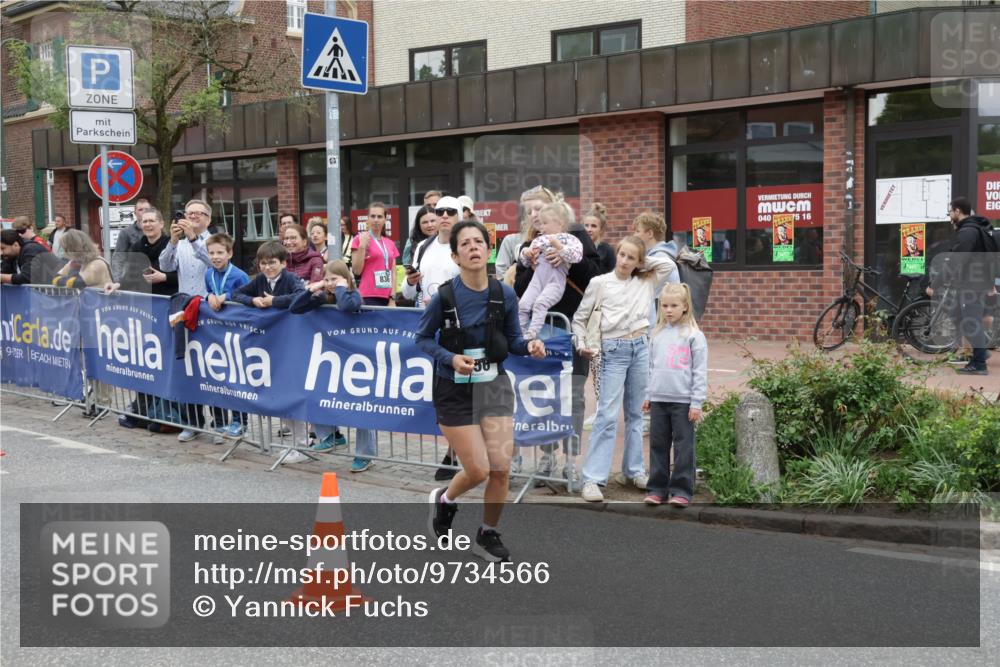 10.05.2026 - 8. Wedeler Halbmarathon Yannick Fuchs http://msf.ph/oto/9734566 10.05.2026 12:43:51 Ziel  meine-sportfotos.de