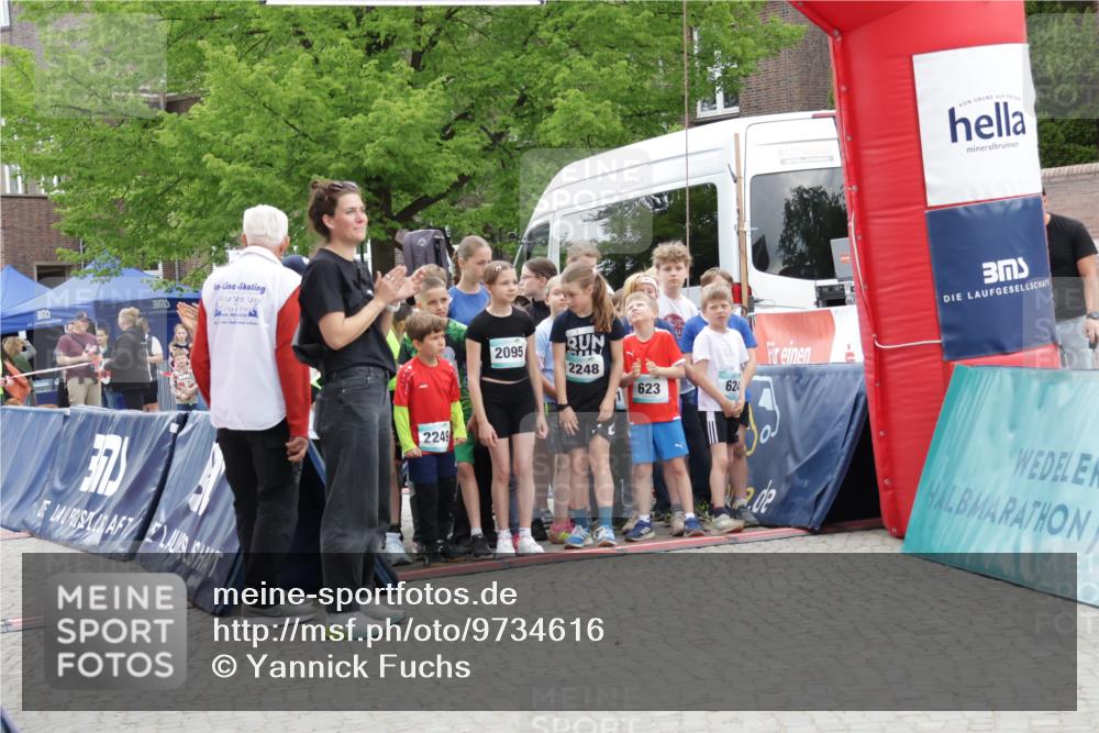 10.05.2026 - 8. Wedeler Halbmarathon Yannick Fuchs http://msf.ph/oto/9734616 10.05.2026 12:44:36 Ziel 394 meine-sportfotos.de