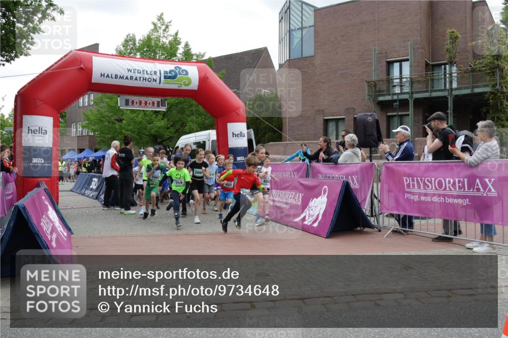 10.05.2026 - 8. Wedeler Halbmarathon Yannick Fuchs http://msf.ph/oto/9734648 10.05.2026 12:44:58 Ziel  meine-sportfotos.de