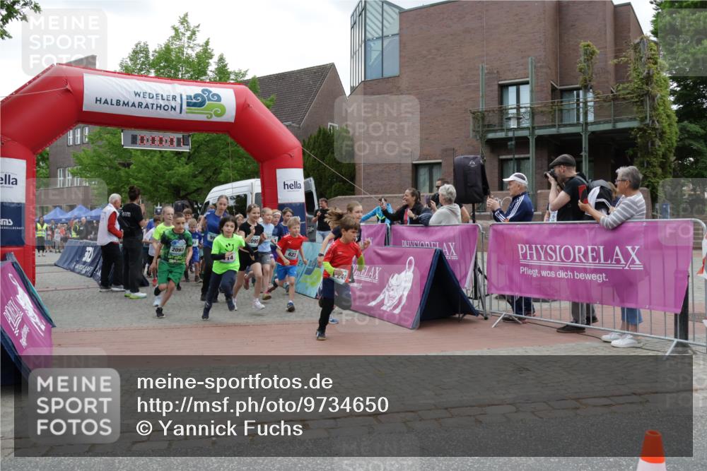 10.05.2026 - 8. Wedeler Halbmarathon Yannick Fuchs http://msf.ph/oto/9734650 10.05.2026 12:44:58 Ziel  meine-sportfotos.de