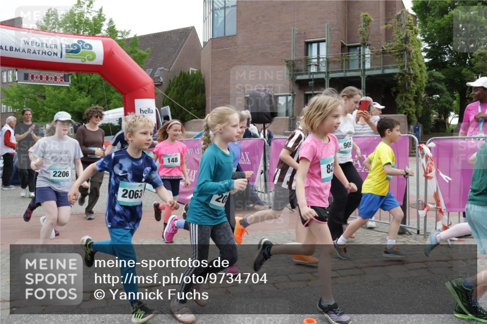 10.05.2026 - 8. Wedeler Halbmarathon Yannick Fuchs http://msf.ph/oto/9734704 10.05.2026 12:45:03 Ziel  meine-sportfotos.de