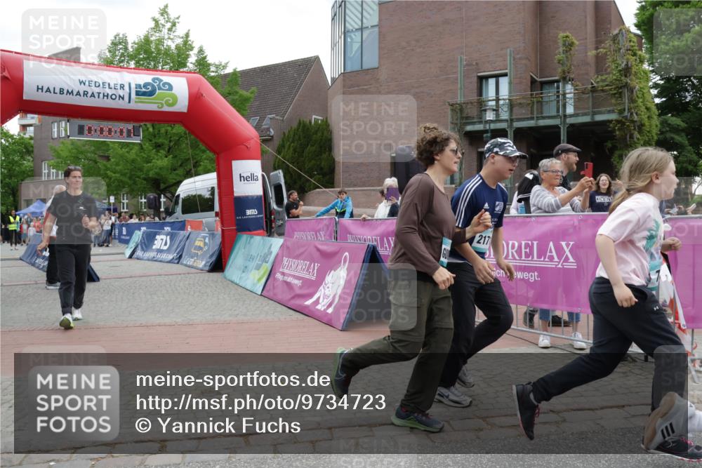10.05.2026 - 8. Wedeler Halbmarathon Yannick Fuchs http://msf.ph/oto/9734723 10.05.2026 12:45:04 Ziel  meine-sportfotos.de