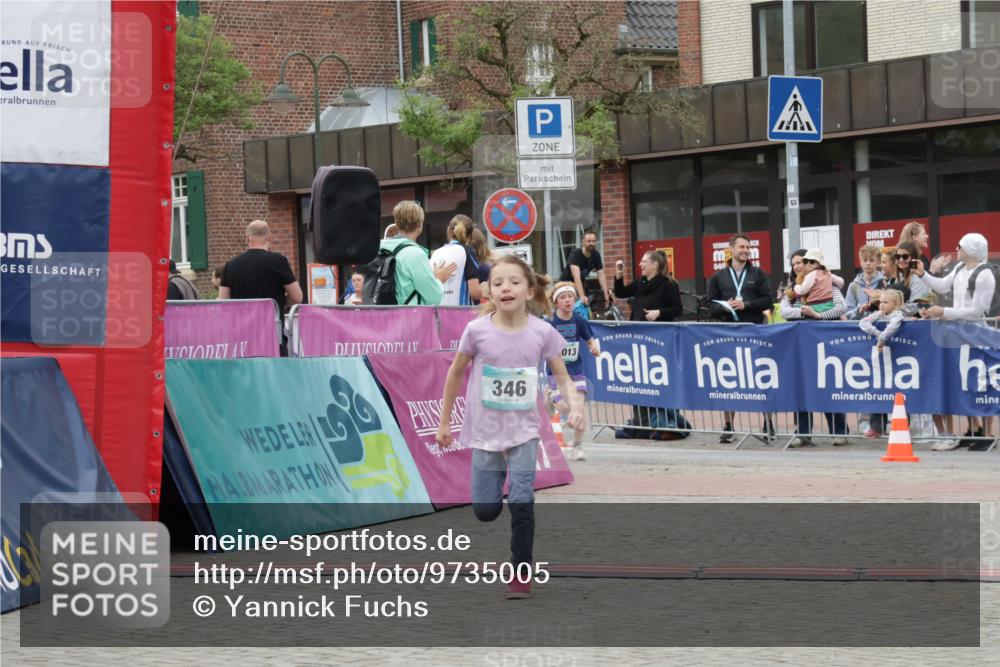 10.05.2026 - 8. Wedeler Halbmarathon Yannick Fuchs http://msf.ph/oto/9735005 10.05.2026 12:48:12 Ziel 346, 408, 795, 2013, 2116 meine-sportfotos.de