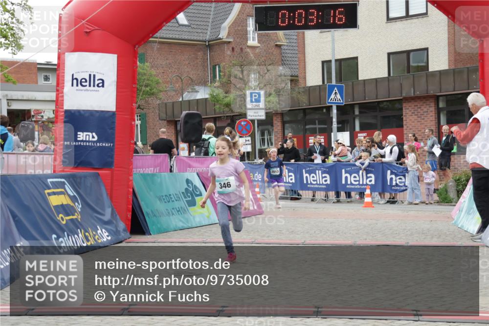 10.05.2026 - 8. Wedeler Halbmarathon Yannick Fuchs http://msf.ph/oto/9735008 10.05.2026 12:48:12 Ziel 346, 408, 795, 2013, 2116 meine-sportfotos.de