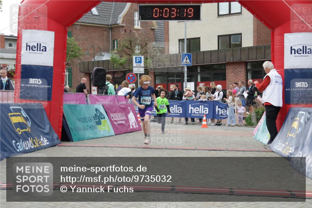 10.05.2026 - 8. Wedeler Halbmarathon Yannick Fuchs http://msf.ph/oto/9735032 10.05.2026 12:48:15 Ziel 346, 408, 714, 2013 meine-sportfotos.de