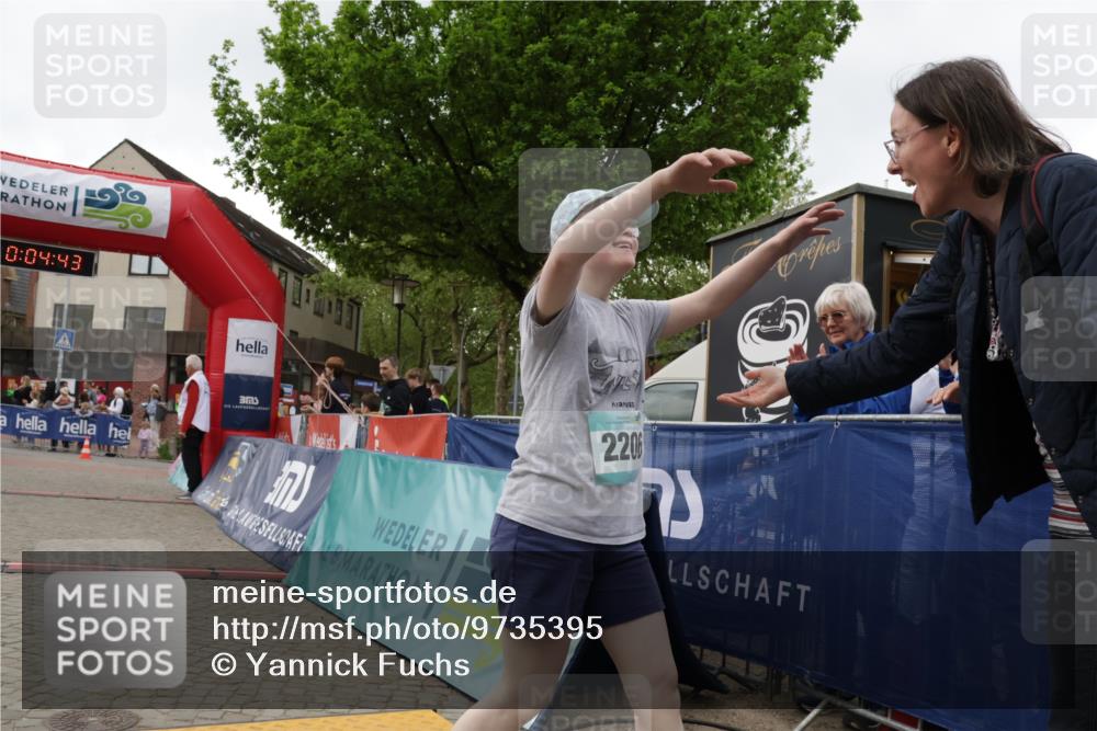 10.05.2026 - 8. Wedeler Halbmarathon Yannick Fuchs http://msf.ph/oto/9735395 10.05.2026 12:49:40 Ziel  meine-sportfotos.de