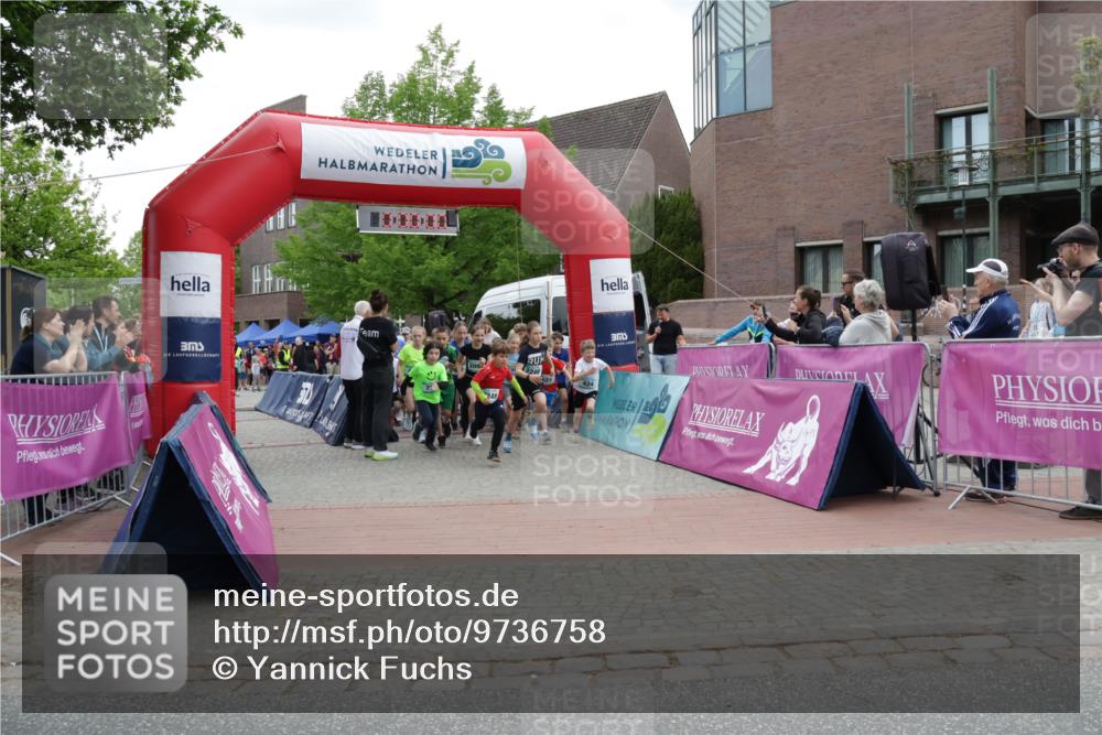 10.05.2026 - 8. Wedeler Halbmarathon Yannick Fuchs http://msf.ph/oto/9736758 10.05.2026 12:44:57 Ziel 249 meine-sportfotos.de