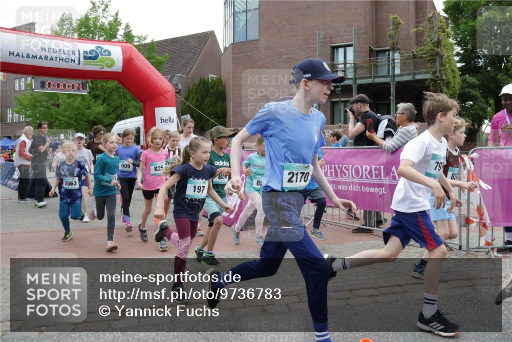 10.05.2026 - 8. Wedeler Halbmarathon Yannick Fuchs http://msf.ph/oto/9736783 10.05.2026 12:45:01 Ziel 0, 00, 04, 2063, 609, 20, 825, 1900, 2170, 85, 197, 850, 79, 82 meine-sportfotos.de