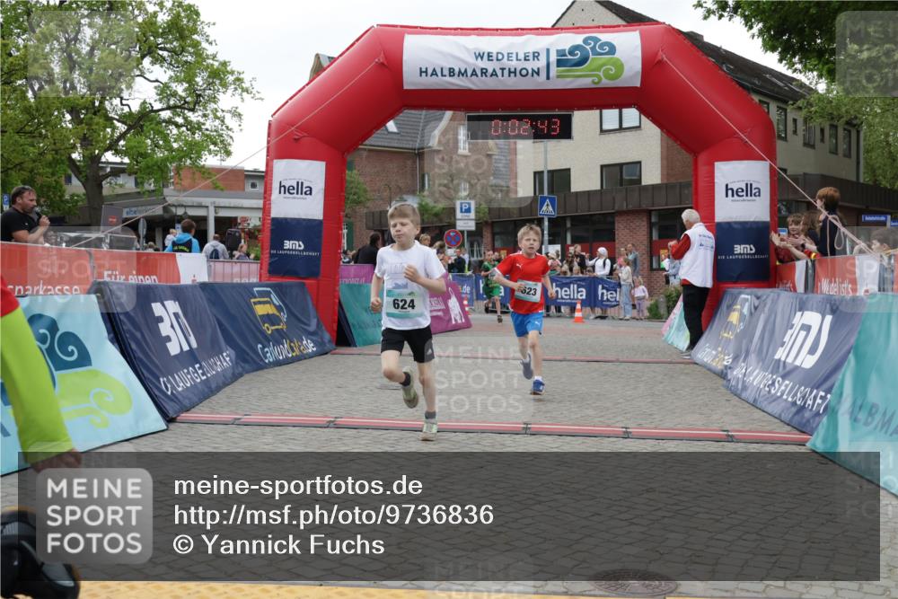 10.05.2026 - 8. Wedeler Halbmarathon Yannick Fuchs http://msf.ph/oto/9736836 10.05.2026 12:47:40 Ziel 0, 08, 43, 30, 624, 623, 7, 623, 624, 997, 2093, 2249 meine-sportfotos.de