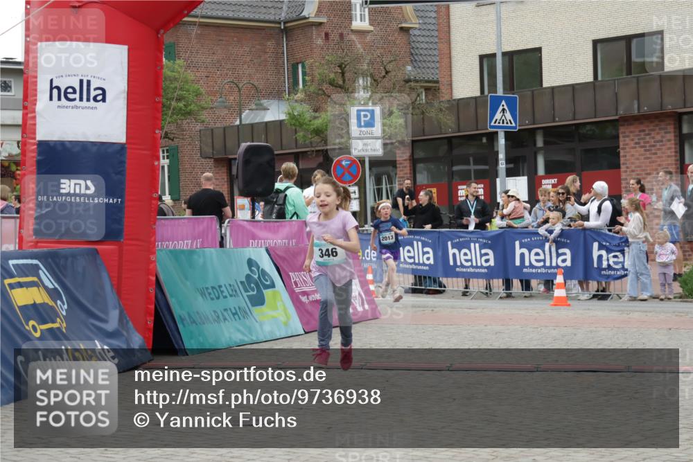 10.05.2026 - 8. Wedeler Halbmarathon Yannick Fuchs http://msf.ph/oto/9736938 10.05.2026 12:48:12 Ziel 346, 2013, 346, 408, 795, 2013, 2116 meine-sportfotos.de